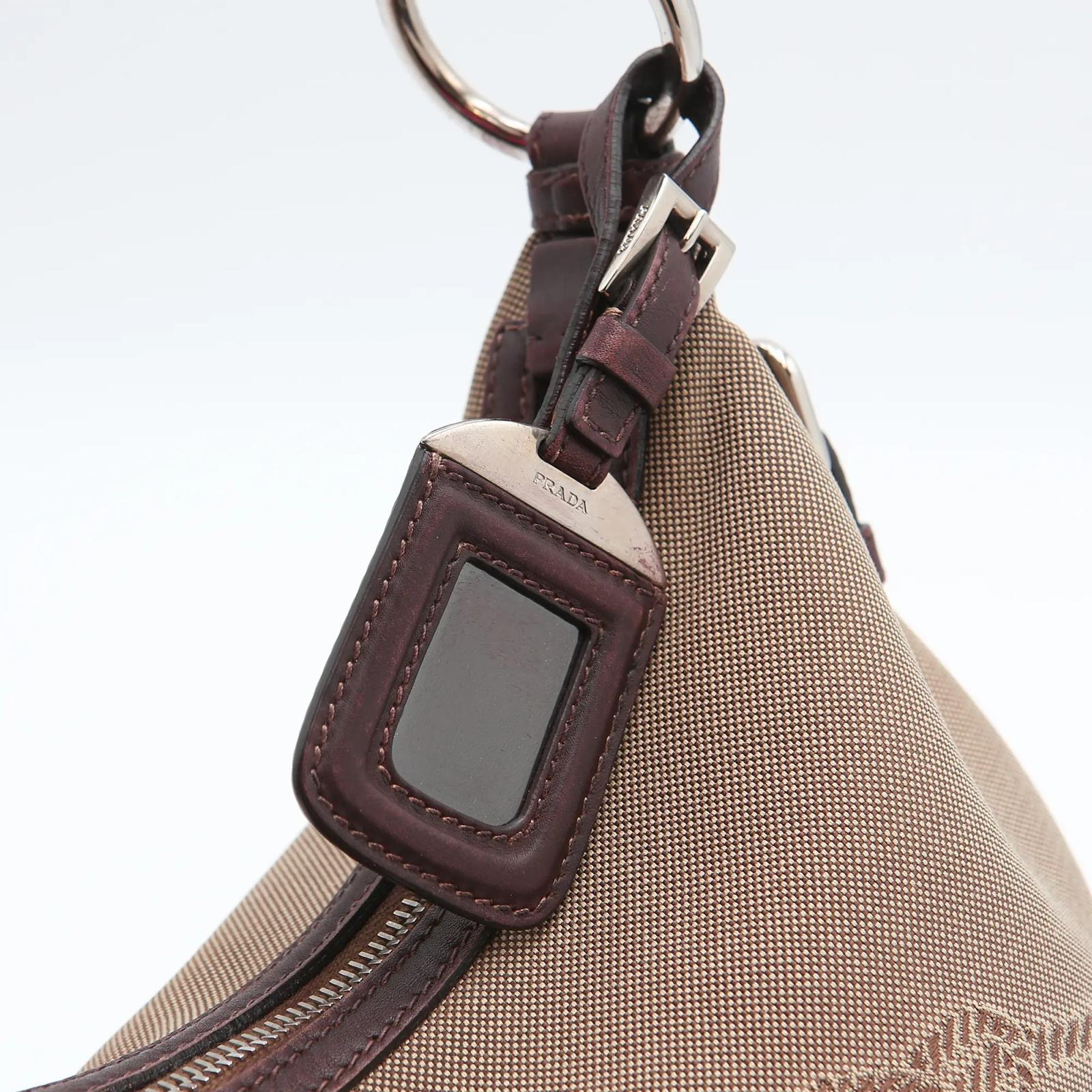 PRADA – BORSA HOBO IN CANAPA E PELLE - immagine 11